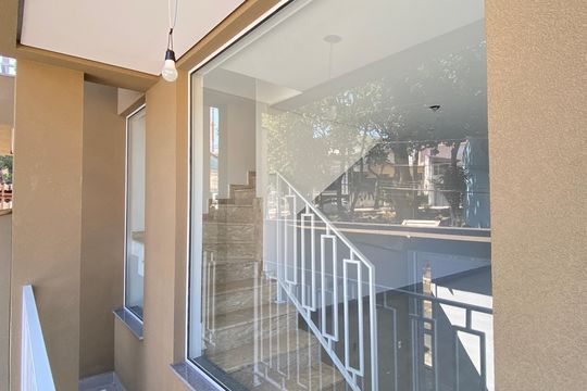 Área externa de casa à venda com 3 quartos, 220m² em Bela Vista, Osasco