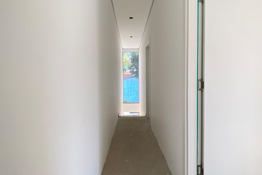 Corredor de casa à venda com 3 quartos, 220m² em Bela Vista, Osasco