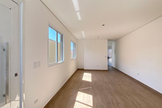 Casa à venda com 3 quartos, 220m² em Bela Vista, Osasco