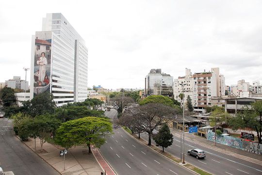 Varanda - Vista de apartamento para alugar com 1 quarto, 43m² em Centro Histórico, Porto Alegre