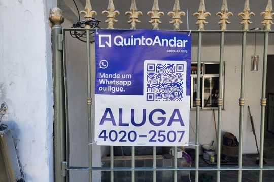 Placa de casa para alugar com 1 quarto, 70m² em Porto da Pedra, São Gonçalo