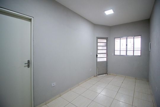 Sala Casa 2 de casa para alugar com 3 quartos, 100m² em Jardim Alegria, Sorocaba