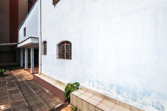 Edícula de casa à venda com 5 quartos, 430m² em Cambuci, São Paulo