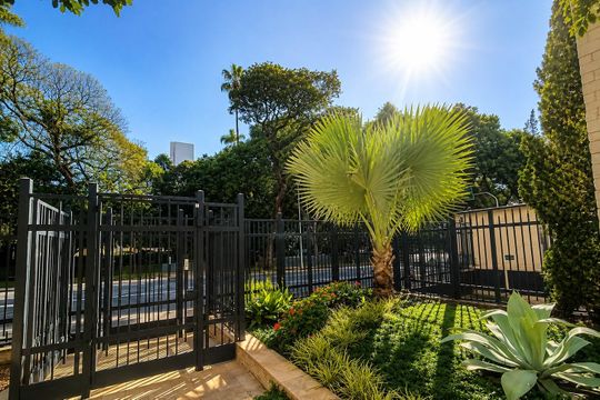 Entrada de apartamento à venda com 2 quartos, 54m² em Consolação, São Paulo