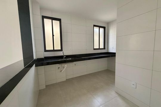 Cozinha e Área de Serviço de apartamento à venda com 2 quartos, 60m² em Monsenhor Messias, Belo Horizonte