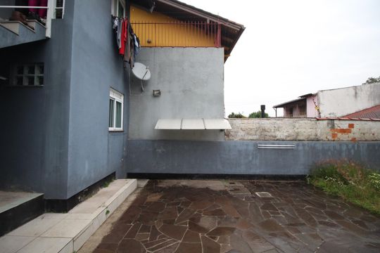 Garagem de apartamento à venda com 2 quartos, 63m² em Rubem Berta, Porto Alegre