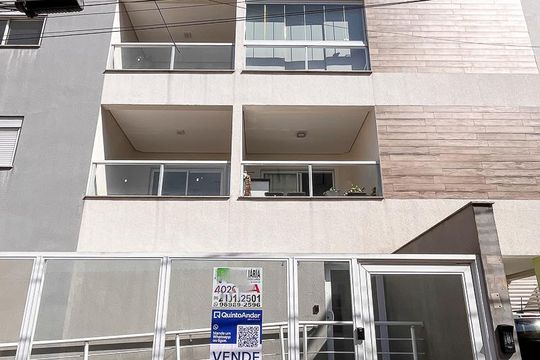 Fachada + plaquinha de apartamento à venda com 1 quarto, 61m² em Nova Gerti, São Caetano do Sul