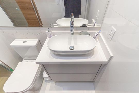 Banheiro de apartamento à venda com 2 quartos, 77m² em Belenzinho, São Paulo