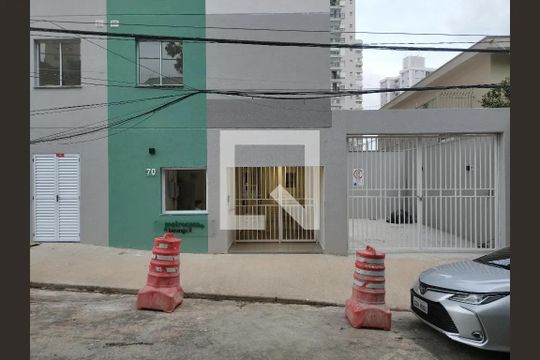 Fachada de apartamento para alugar com 1 quarto, 24m² em Vila Dom Pedro I, São Paulo