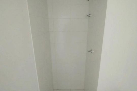 Banheiro de apartamento para alugar com 1 quarto, 55m² em Morumbi, São Paulo