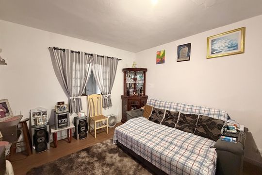 Sala de casa à venda com 2 quartos, 125m² em Parque Residencial Almerinda Chaves, Jundiaí