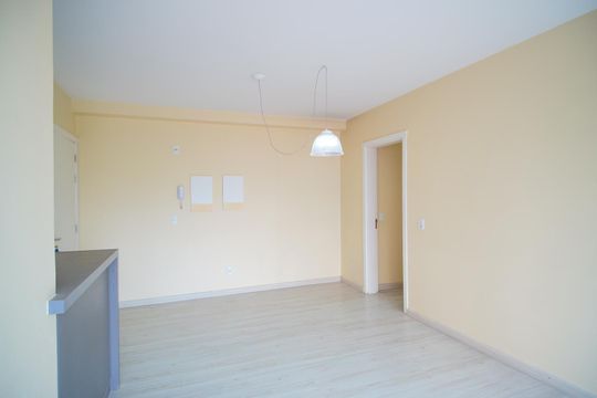 Sala de apartamento para alugar com 3 quartos, 79m² em Passo D’areia, Porto Alegre