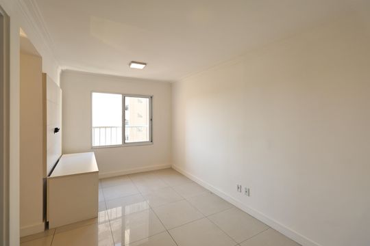 Sala de apartamento à venda com 2 quartos, 51m² em Parque Erasmo Assunção, Santo André