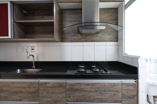 Cozinha de apartamento à venda com 2 quartos, 51m² em Parque Erasmo Assunção, Santo André