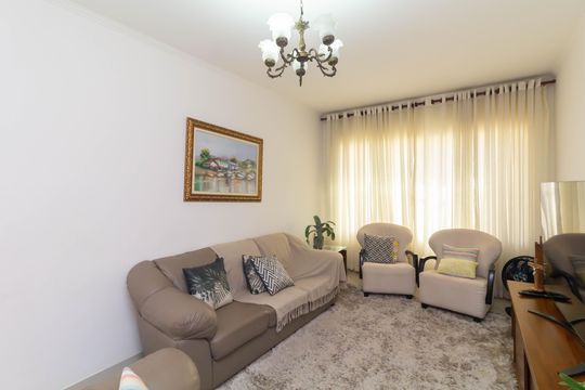 Sala de casa para alugar com 4 quartos, 200m² em Cidade Antônio Estêvão de Carvalho, São Paulo
