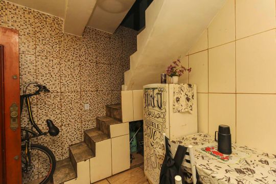 Cozinha de casa para alugar com 2 quartos, 65m² em Vila Ema, São Paulo