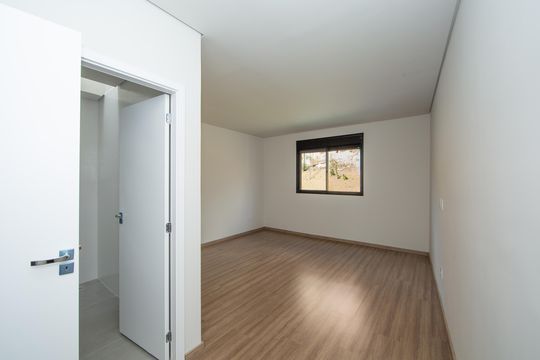 Casa à venda com 3 quartos, 167m² em Estoril, Belo Horizonte