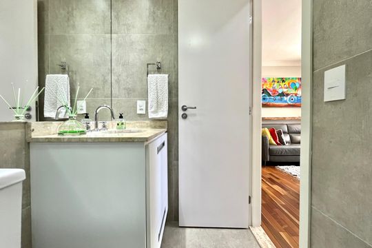 Banheiro Corredor de apartamento à venda com 2 quartos, 64m² em Chácara Inglesa, São Paulo