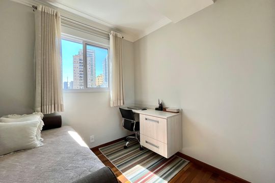 Quarto 2 de apartamento à venda com 2 quartos, 64m² em Chácara Inglesa, São Paulo