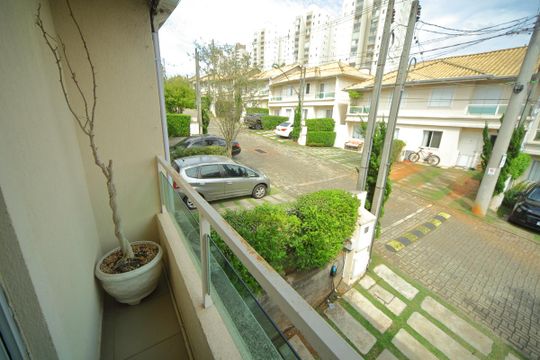 Varanda da Suíte  de casa de condomínio à venda com 4 quartos, 115m² em Taboão, São Bernardo do Campo