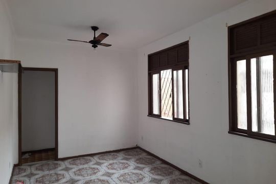 Casa para alugar com 1 quarto, 80m² em Grussaí, Campos dos Goytacazes