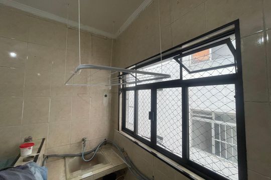 Cozinha e Área de Serviço de apartamento para alugar com 2 quartos, 60m² em Centro, São Vicente