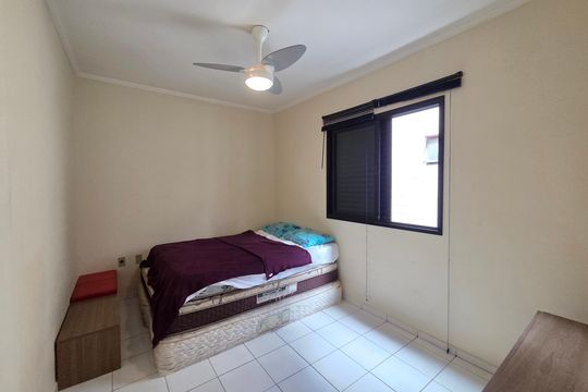 Quarto 1 de apartamento para alugar com 1 quarto, 42m² em Guilhermina, Praia Grande