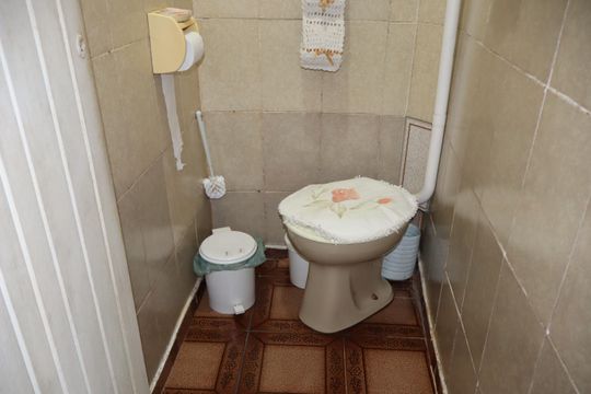 Banheiro de casa à venda com 3 quartos, 38m² em Jardim Tango, São Paulo