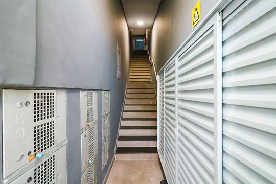 Hall de entrada de casa para alugar com 2 quartos, 50m² em Parque Arariba, São Paulo
