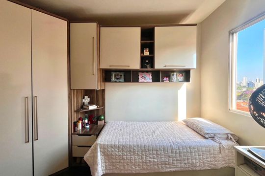 Quarto 1 de apartamento para alugar com 2 quartos, 60m² em Taquaral, Campinas