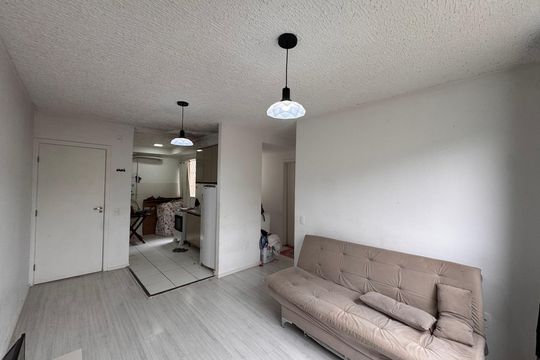 Sala de apartamento para alugar com 1 quarto, 42m² em Vargem Pequena, Rio de Janeiro