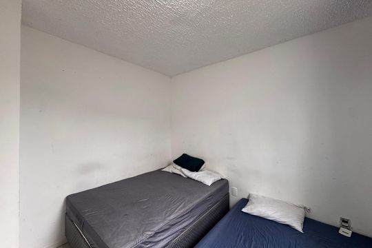 Quarto de apartamento para alugar com 1 quarto, 42m² em Vargem Pequena, Rio de Janeiro