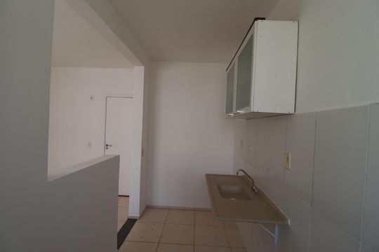 Cozinha  de apartamento para alugar com 2 quartos, 48m² em Parque Sao Sebastiao, Ribeirão Preto