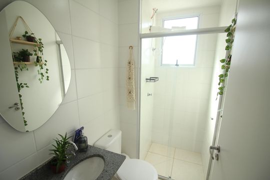 Banheiro de apartamento para alugar com 2 quartos, 53m² em Novo Riacho, Contagem
