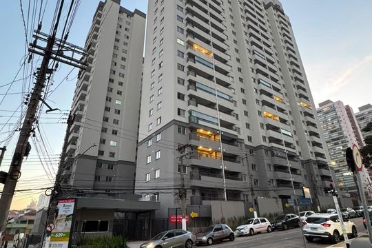 Fachada de apartamento à venda com 2 quartos, 47m² em Vila Nair, São Paulo