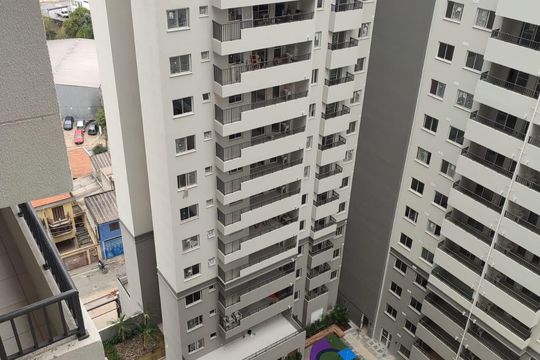 Vista de apartamento à venda com 2 quartos, 47m² em Vila Nair, São Paulo