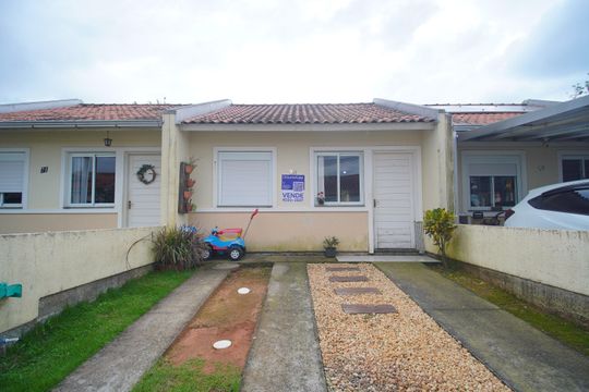 Fachada da Casa de casa de condomínio à venda com 2 quartos, 48m² em Feitoria, São Leopoldo