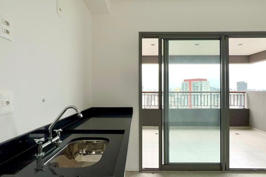 Cozinha de apartamento à venda com 2 quartos, 56m² em Vila Anglo Brasileira, São Paulo