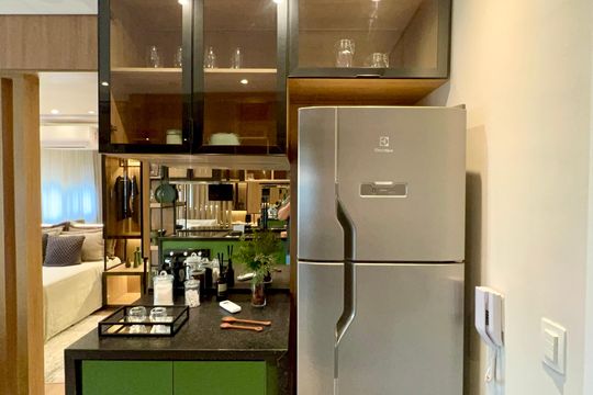 Cozinha de apartamento à venda com 1 quarto, 44m² em Vila Anglo Brasileira, São Paulo