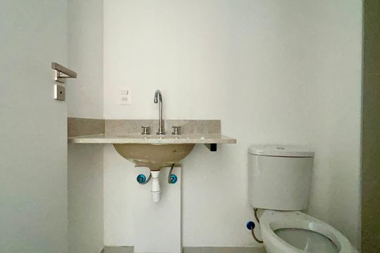 Banheiro da Suíte de apartamento à venda com 1 quarto, 19m² em Vila Anglo Brasileira, São Paulo