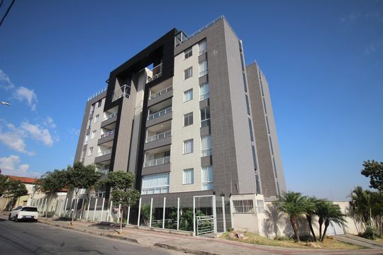 Fachada de apartamento para alugar com 3 quartos, 93m² em Tirol, Contagem