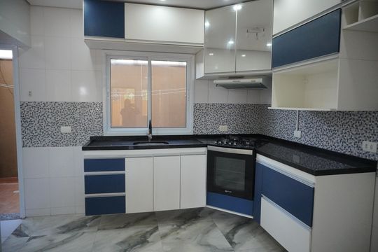 Cozinha de casa de condomínio à venda com 2 quartos, 124m² em Jardim Rancho Alegre, Barueri