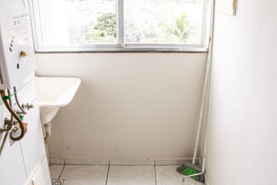 Área de serviço de apartamento para alugar com 2 quartos, 52m² em Campo Grande, Rio de Janeiro