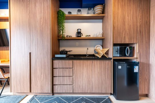 Cozinha de apartamento para alugar com 1 quarto, 25m² em Consolação, São Paulo