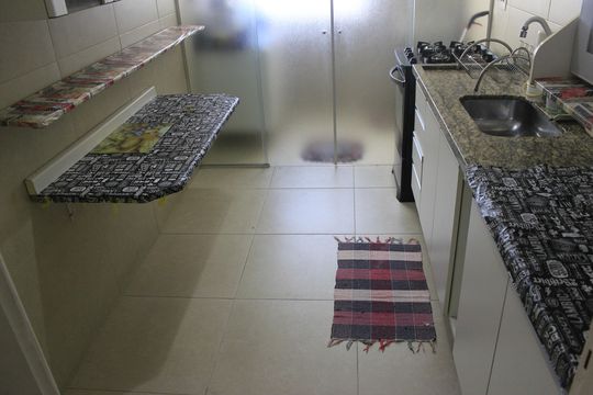 Cozinha de apartamento para alugar com 2 quartos, 62m² em Gopouva, Guarulhos