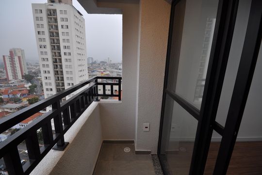 Sacada da Sala de apartamento para alugar com 2 quartos, 43m² em Vila Gustavo, São Paulo