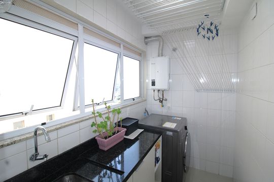 Área de Serviço de apartamento à venda com 3 quartos, 121m² em Conjunto Residencial Santa Terezinha, São Paulo