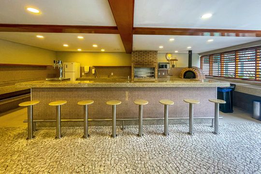 Apartamento à venda com 2 quartos, 131m² em Pinheiros, São Paulo