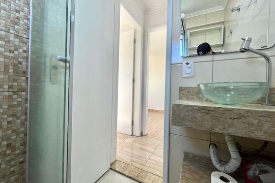 Banheiro de apartamento à venda com 2 quartos, 53m² em Vila Santa Catarina, São Paulo