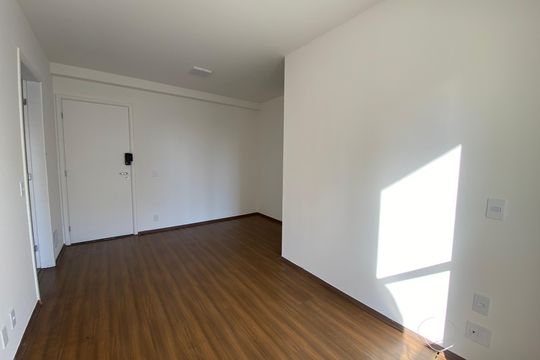 Sala de apartamento para alugar com 3 quartos, 68m² em Butantã, São Paulo